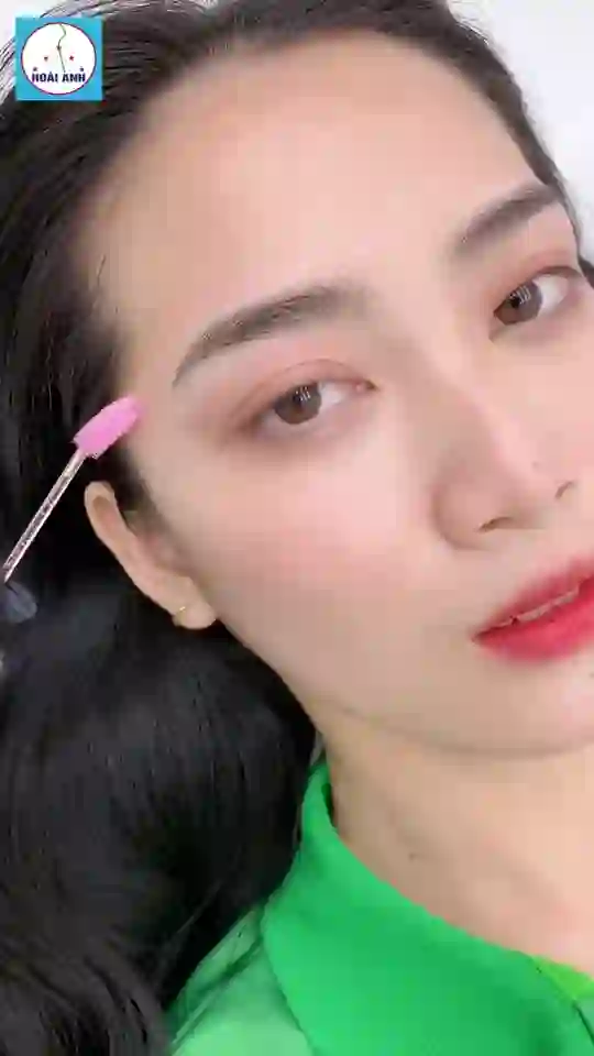 Phun chân mày sợi tự nhiên, mềm mại hợp gương mặt