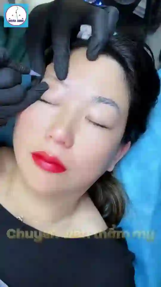 Phun môi + chân mày cho chị em — tự tin đổi mới