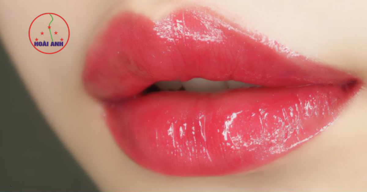 mực phun môi độc quyền hoài anh