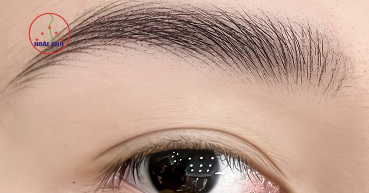 Điêu khắc lông mày nam đẹp tự nhiên