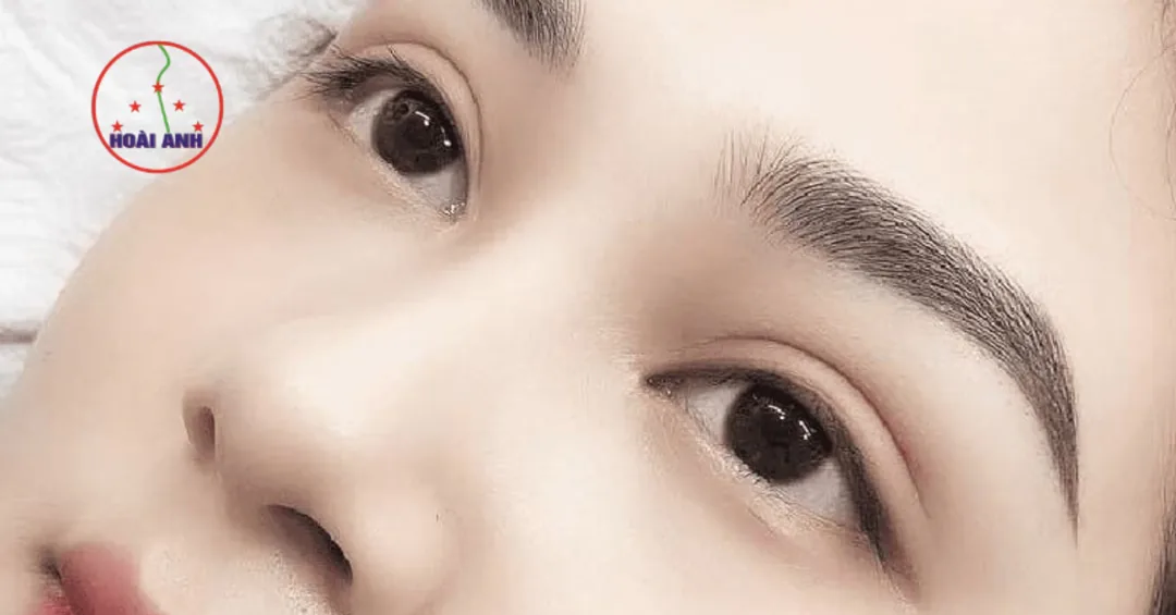 Các dáng chân mày phong thuỷ được ưa chuộng