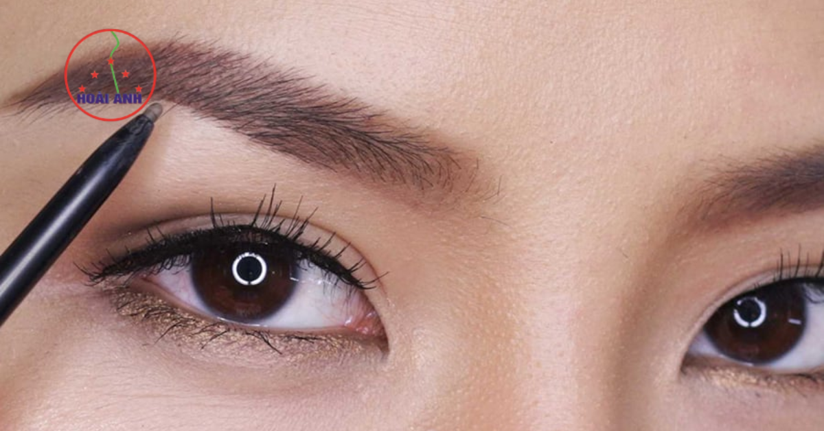 Phun xăm chân mày đẹp tự nhiên