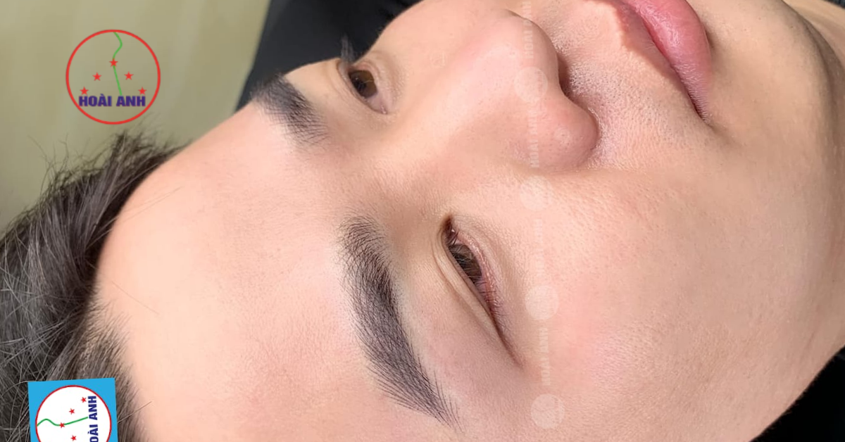 Điêu khắc chân mày nam tính tự nhiên cuốn hút