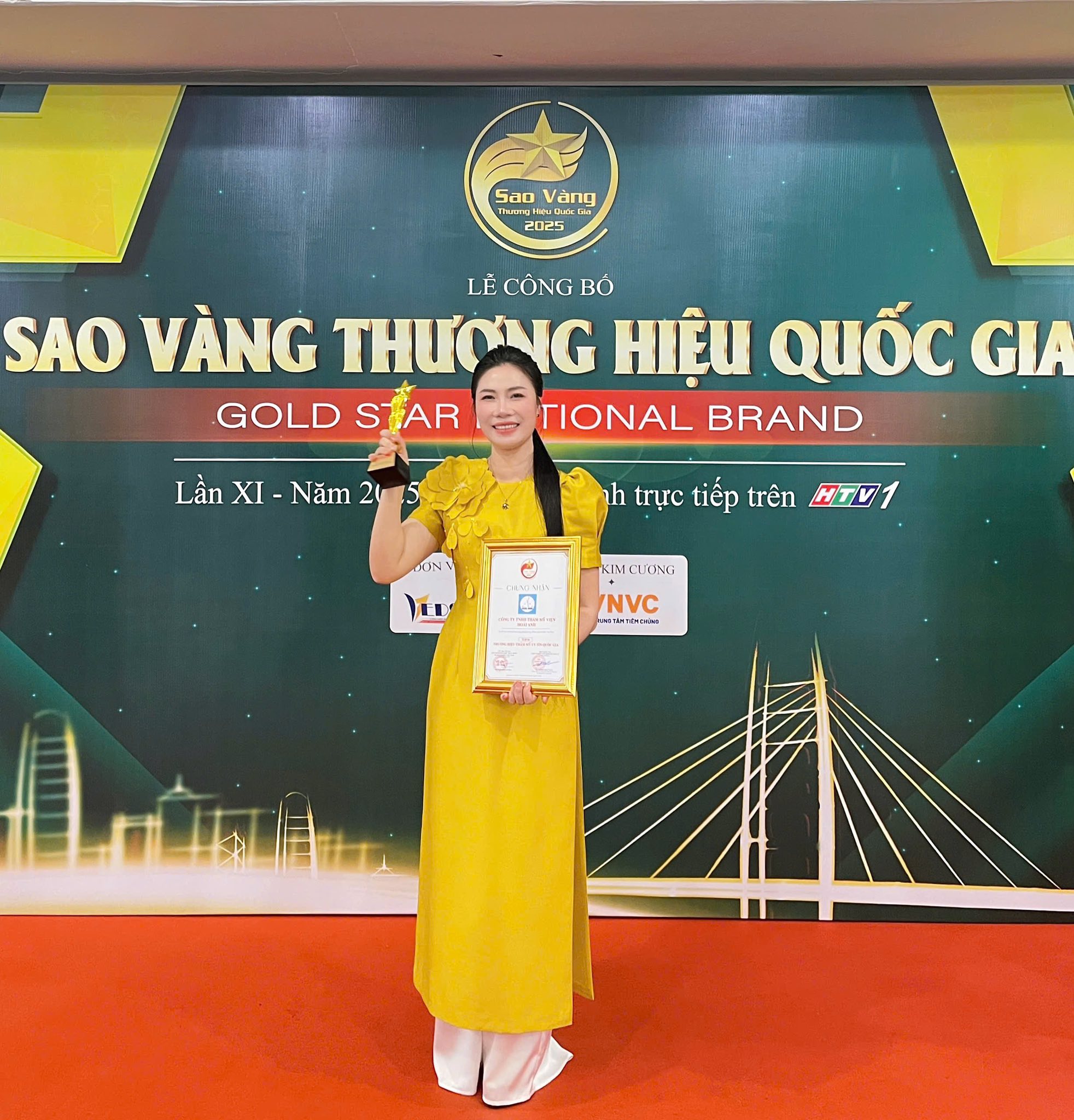 Thẩm Mỹ Viện Hoài Anh nhận giải Sao Vàng Thương Hiệu Quốc Gia 2025