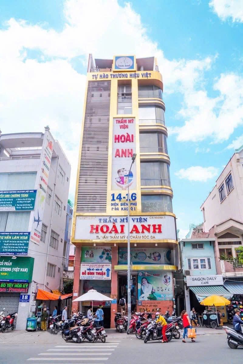 Mặt tiền Thẩm Mỹ Viện Hoài Anh tại 14 Điện Biên Phủ, Quận 1, TP.HCM