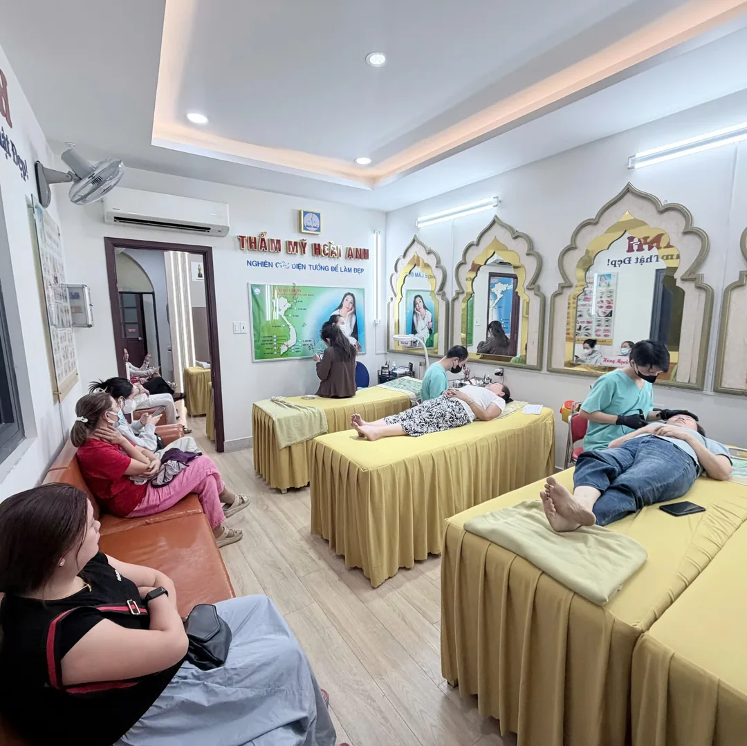 Sảnh chờ Thẩm Mỹ Viện Hoài Anh chi nhánh Tân Bình